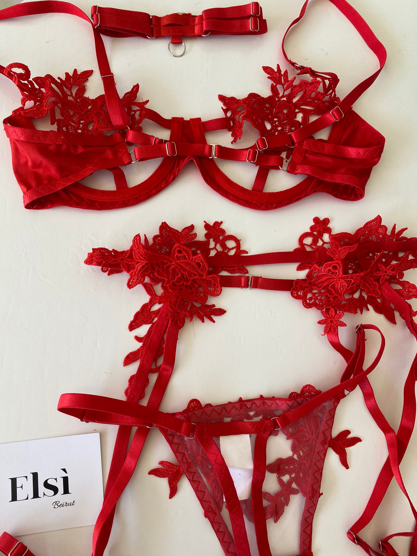 Fabi set in red