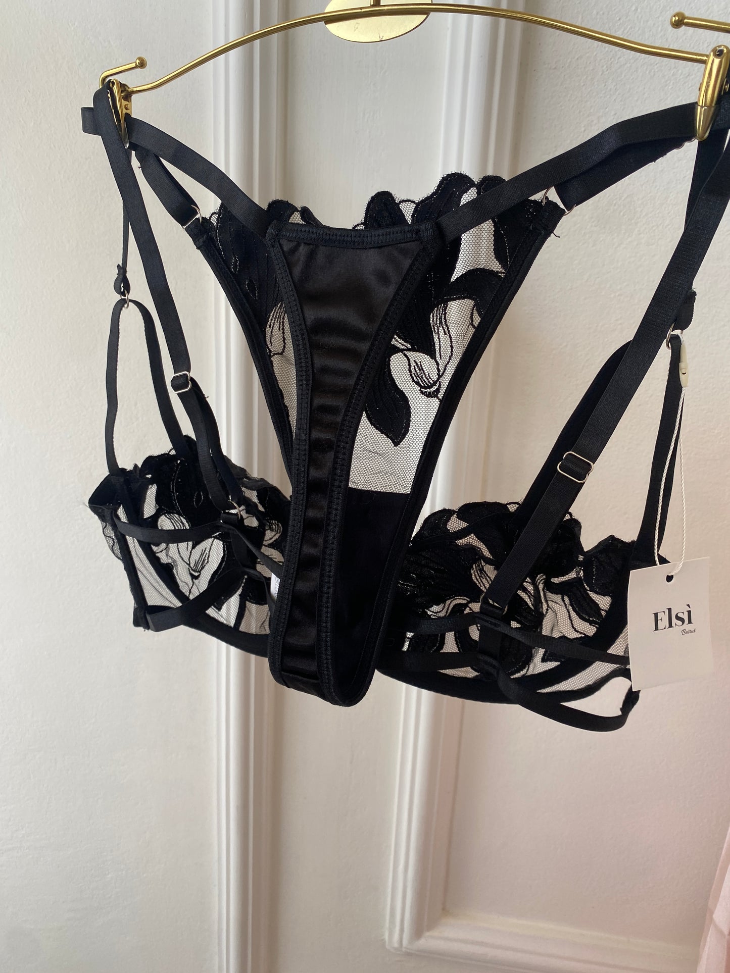 Louna set