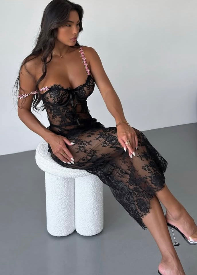 Léticia set in black