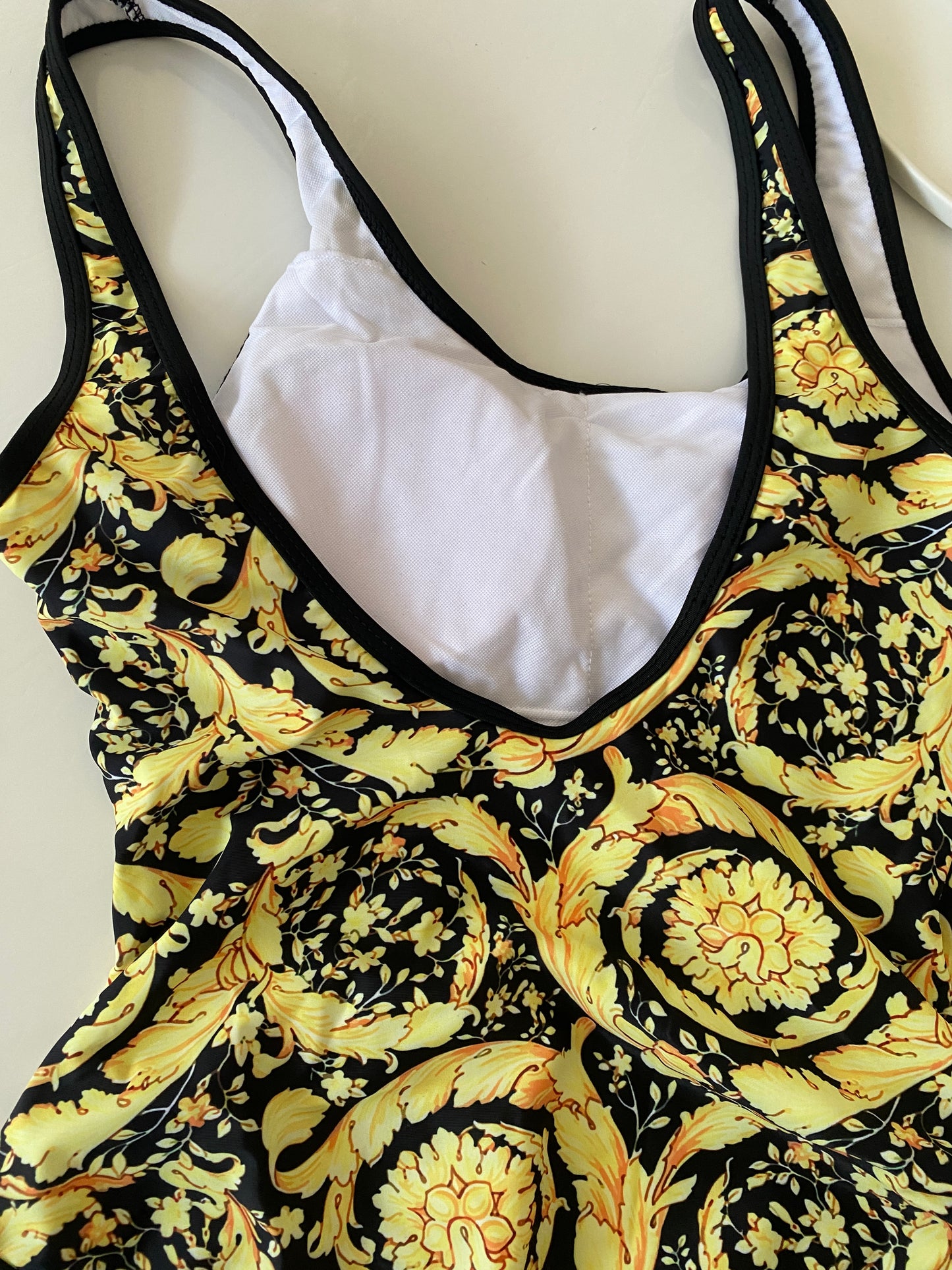 Vivi swimsuit + pareo