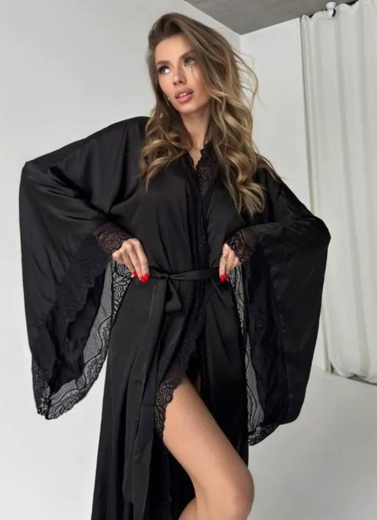Lindy silk robe in black