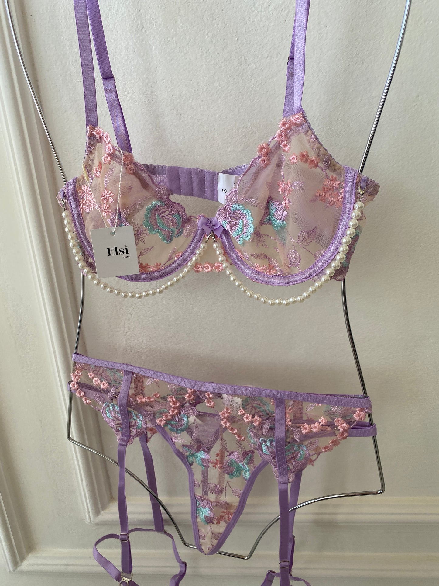 Calista set