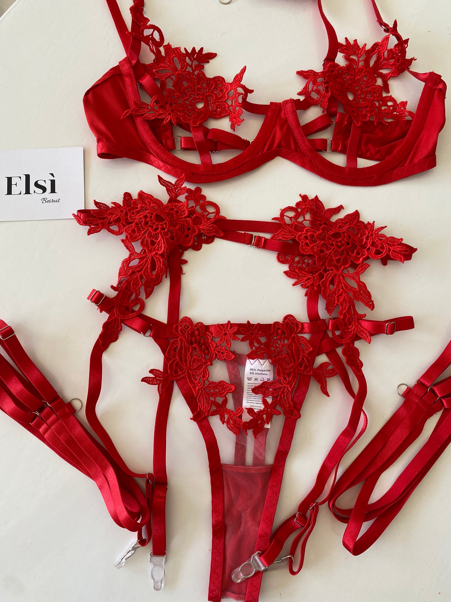 Fabi set in red