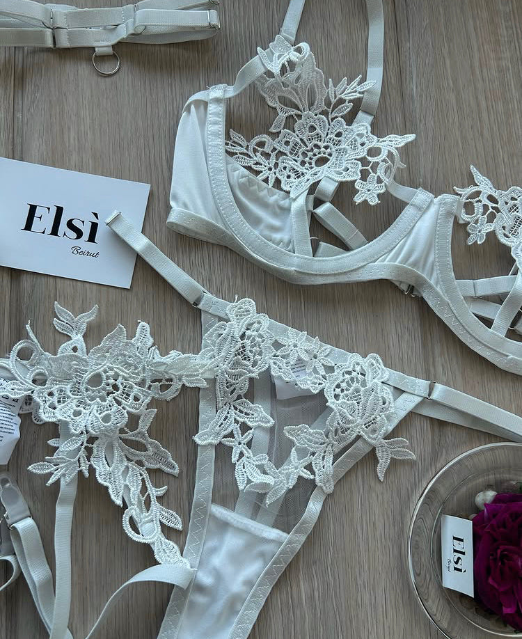 Fabi set in white