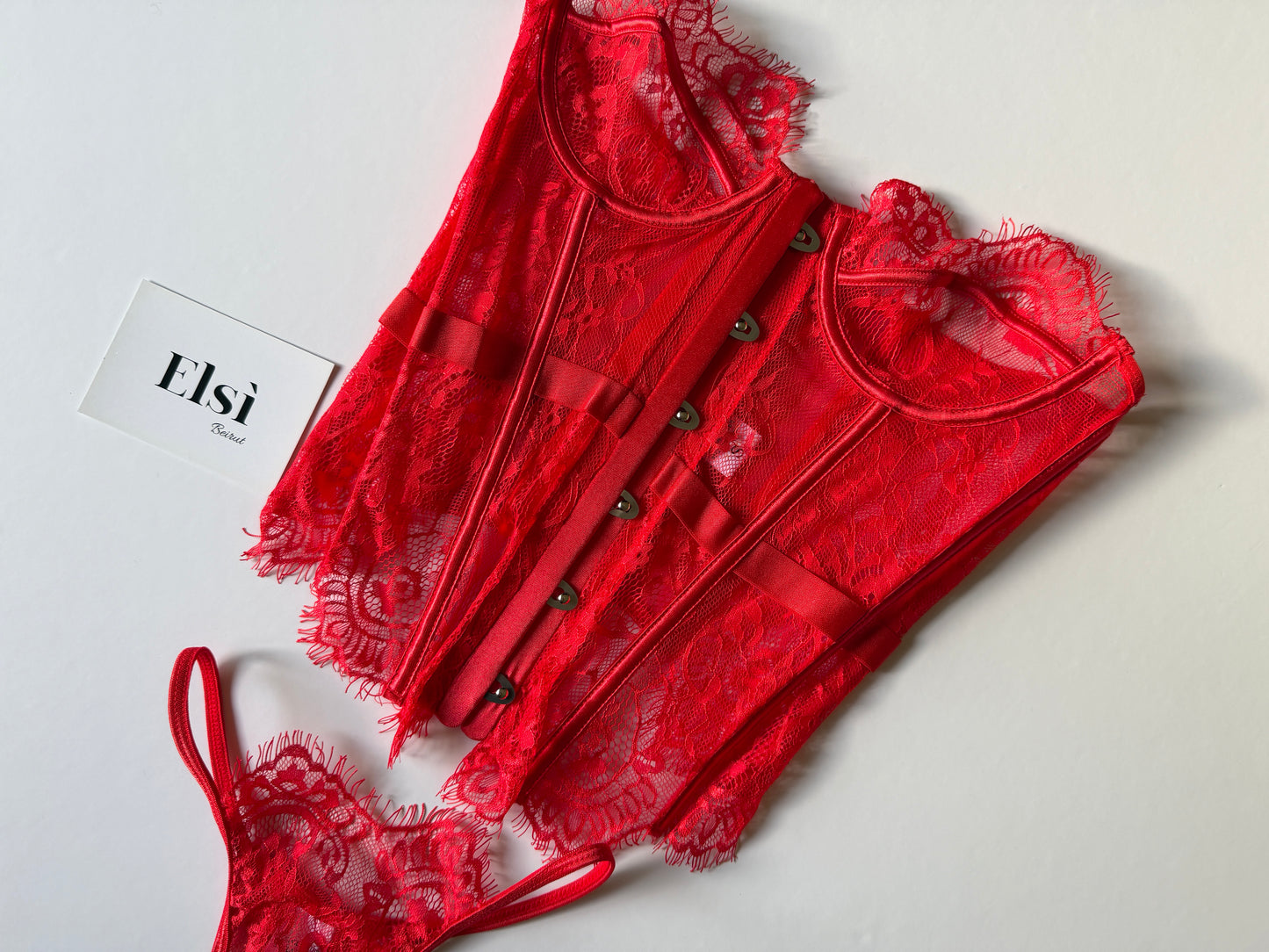 Lexy corset set in red