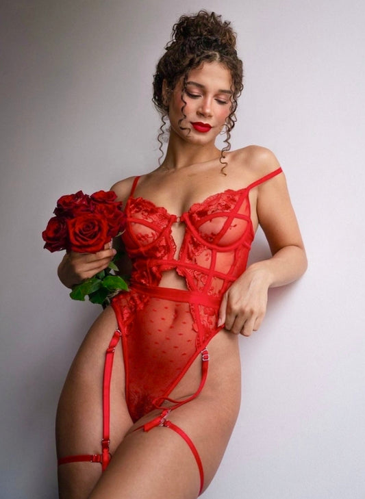 Diva bodysuit in red