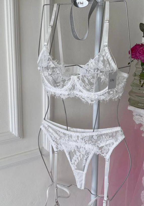 Mahira set